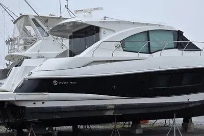 Cruisers Sport Series 45 Cantius
