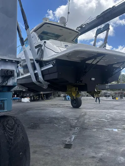 Beach House Yacht Photos Pics 