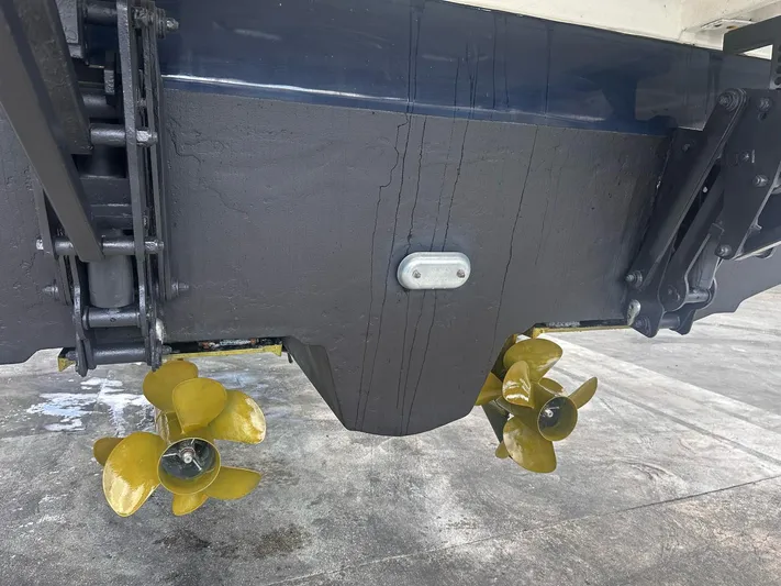 Beach House Yacht Photos Pics 