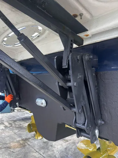 Beach House Yacht Photos Pics 