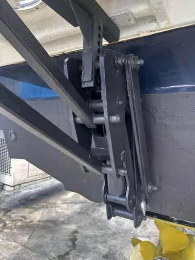 Beach House Yacht Photos Pics 