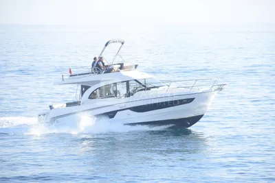 2023 Beneteau Antares 11 Fly