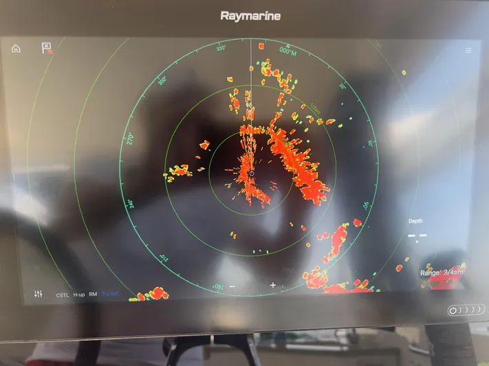 35 Realm Yacht Photos Pics 