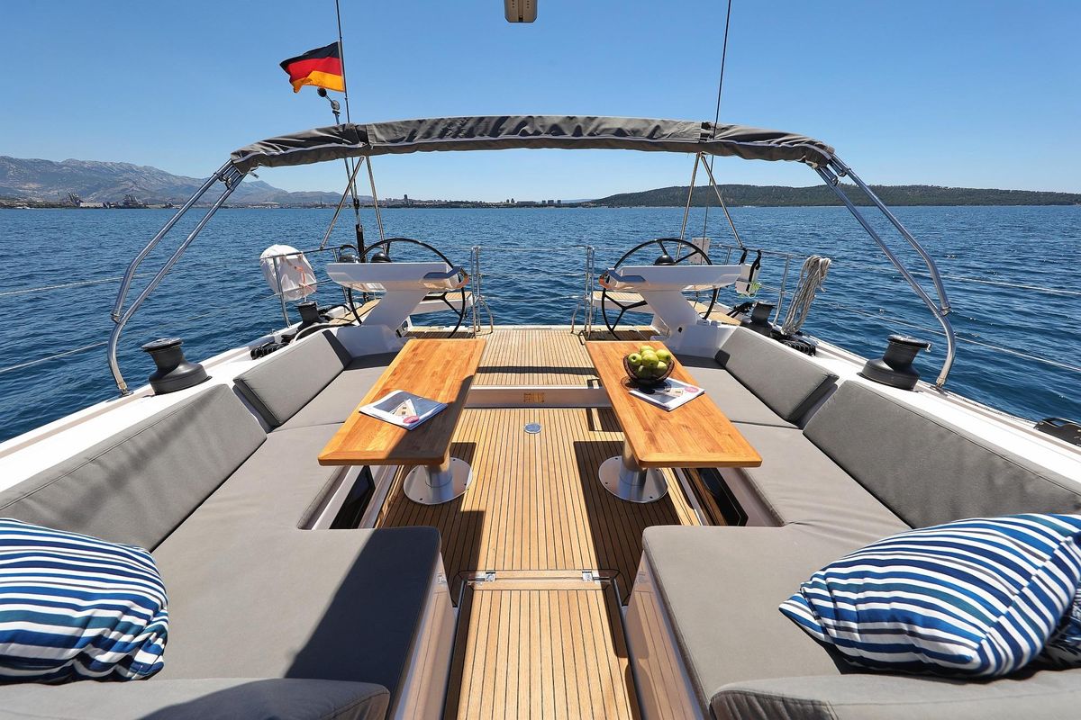 2022 Hanse 56 