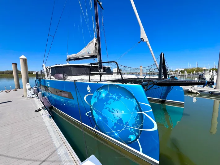 Silver Chain Yacht Photos Pics 