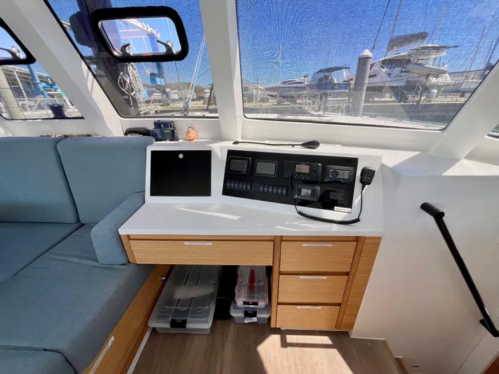 Silver Chain Yacht Photos Pics 