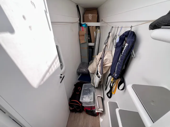 Silver Chain Yacht Photos Pics 