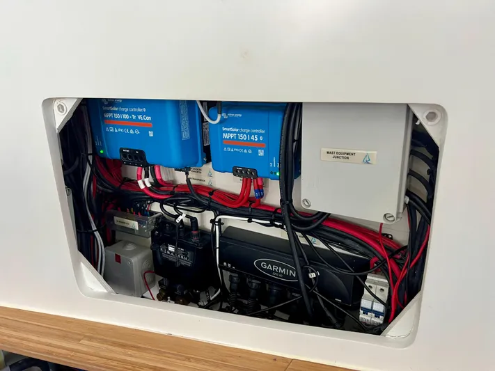 Silver Chain Yacht Photos Pics 