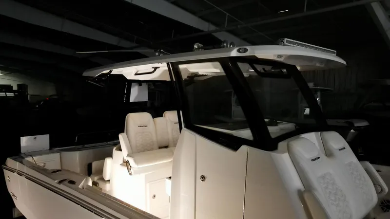 32nx Trip 300r Yacht Photos Pics 