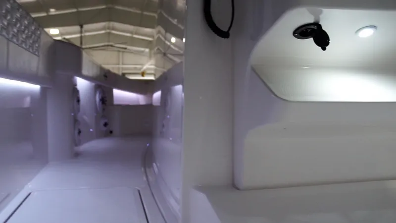 32nx Trip 300r Yacht Photos Pics 