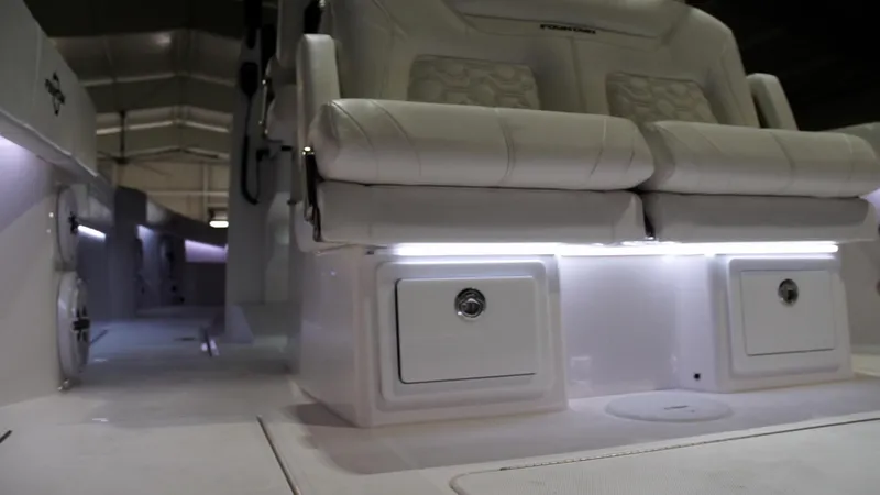 32nx Trip 300r Yacht Photos Pics 