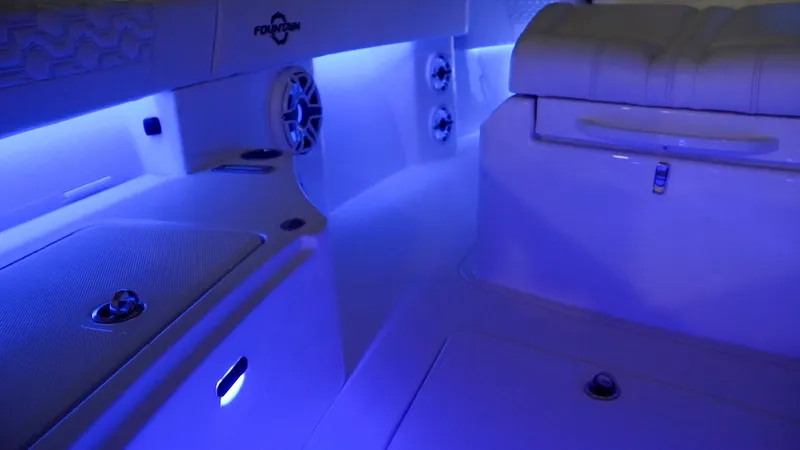 32nx Trip 300r Yacht Photos Pics 