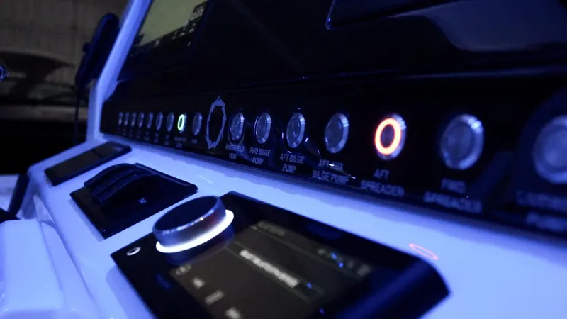 32nx Trip 300r Yacht Photos Pics 