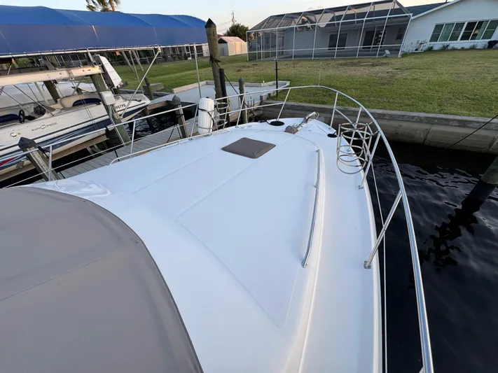 Honey Badger Yacht Photos Pics 1996 Sea Ray 400 Bow