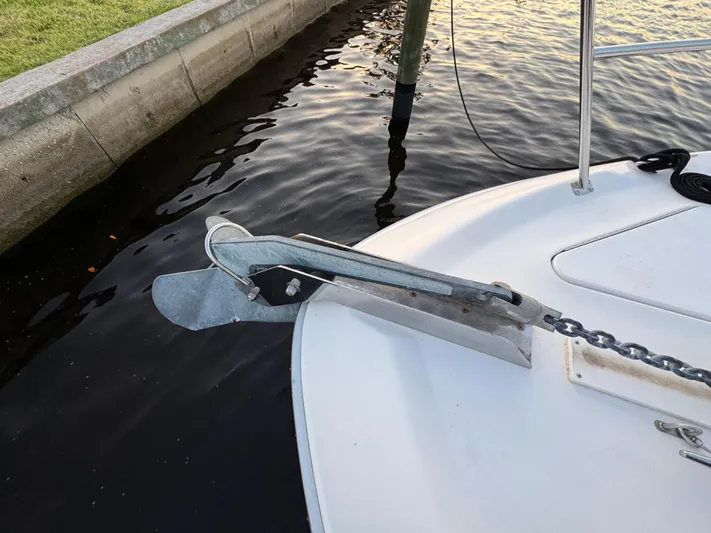 Honey Badger Yacht Photos Pics 1996 Sea Ray 400 Bow