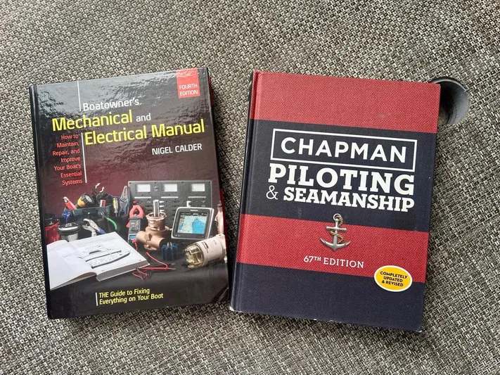 Honey Badger Yacht Photos Pics 