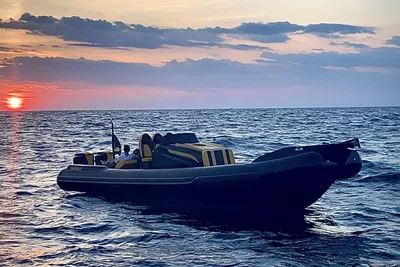 Custom DOVIBOAT ONE WAY 100
