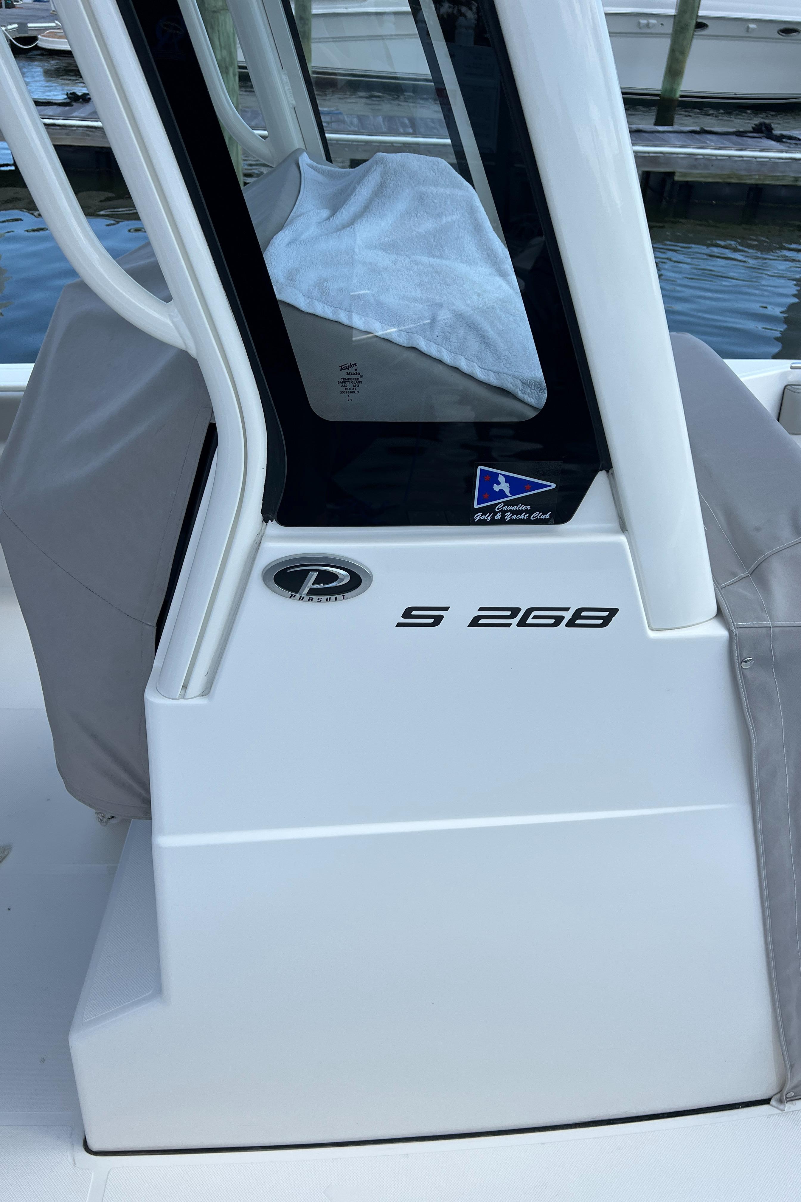 Custom windshield - CAPTIVA - Taylor Made Systems - for boats