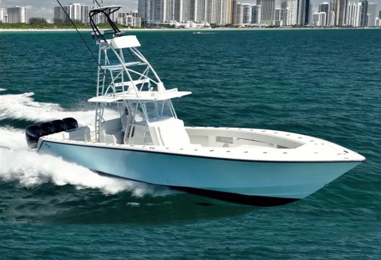 The Peacekeeper Yacht Photos Pics 