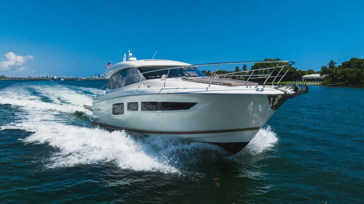 2018 Prestige 50 