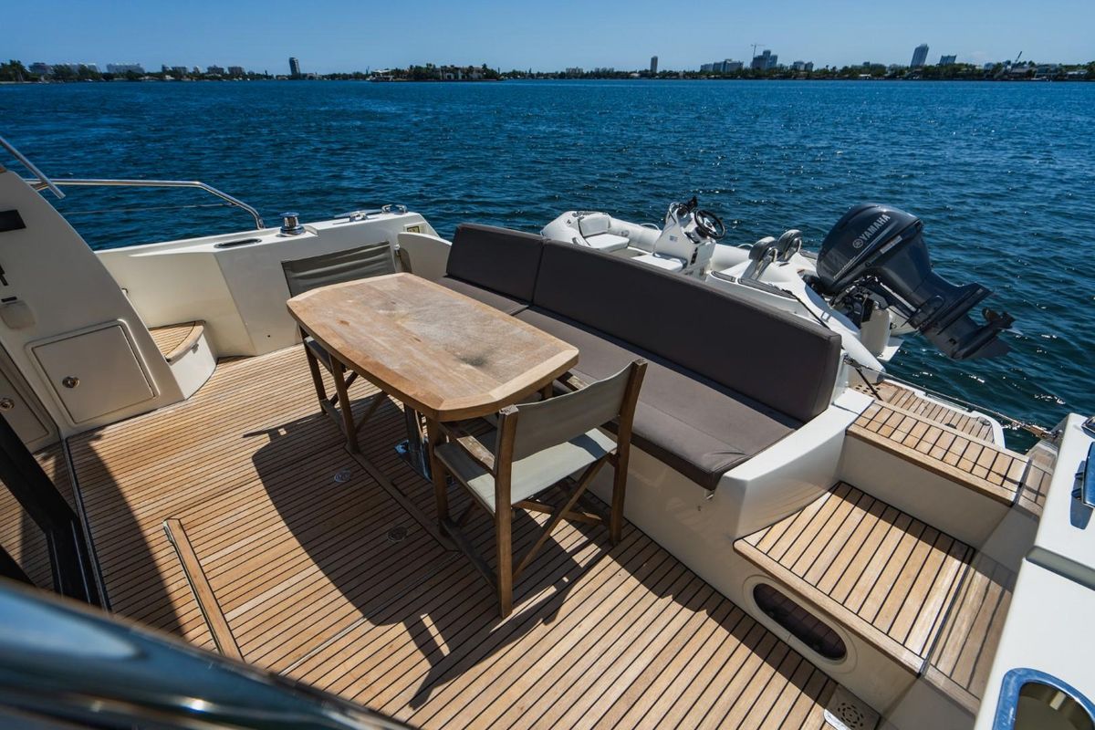 2018 Prestige 50 