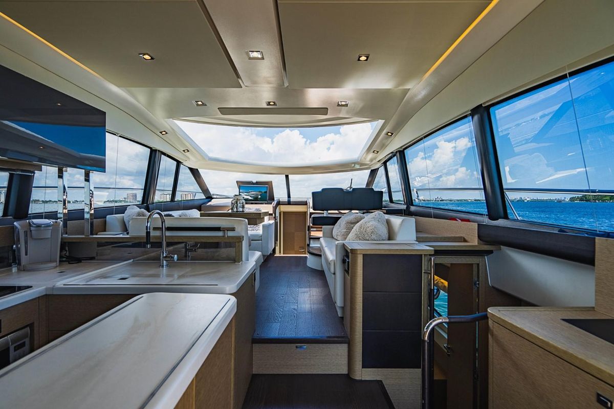 2018 Prestige 50 