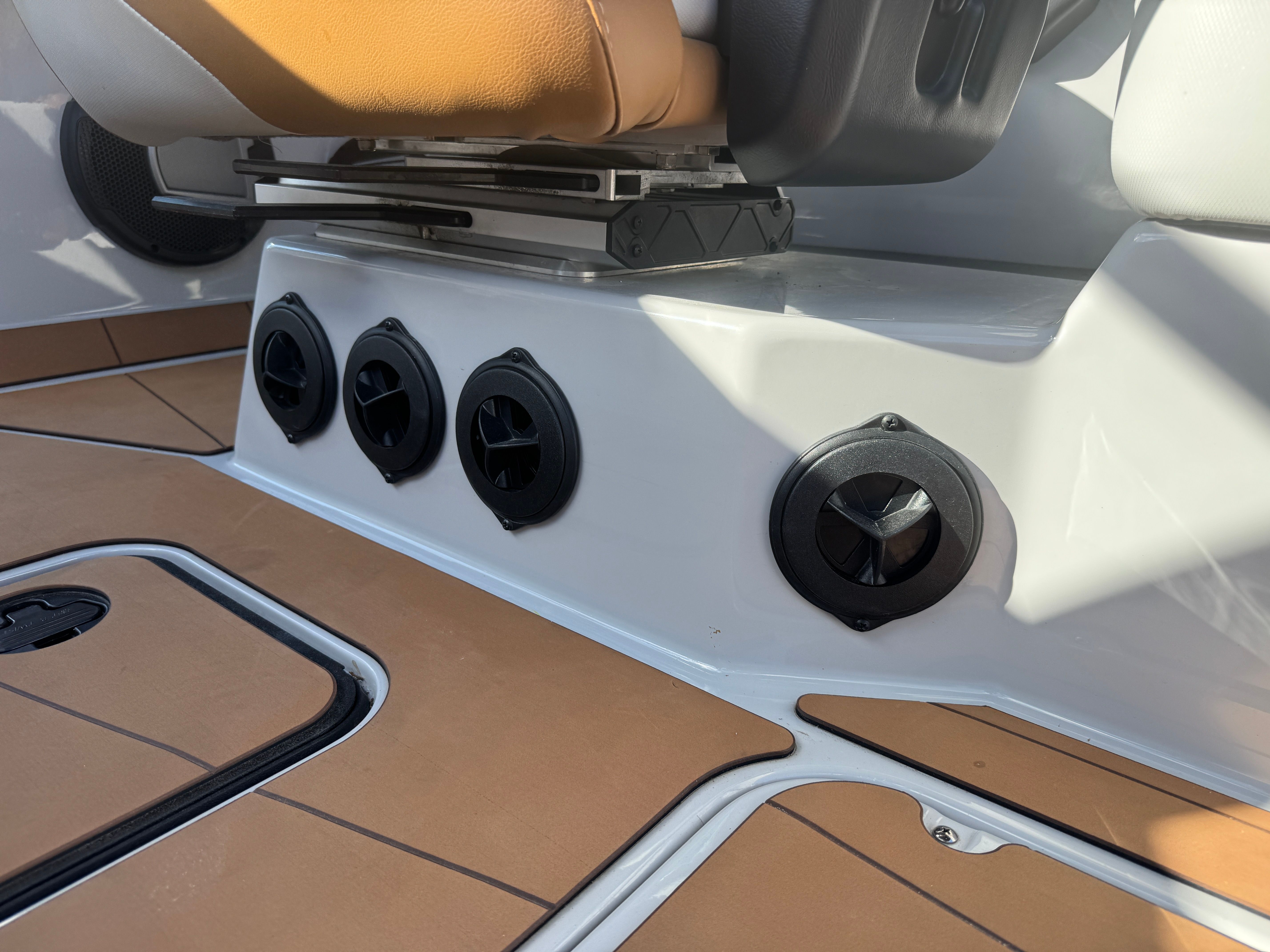 2024 AXIS A245 - Image 8