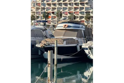 1976 Cleopatra familly