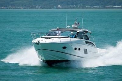 2015 Princess V39