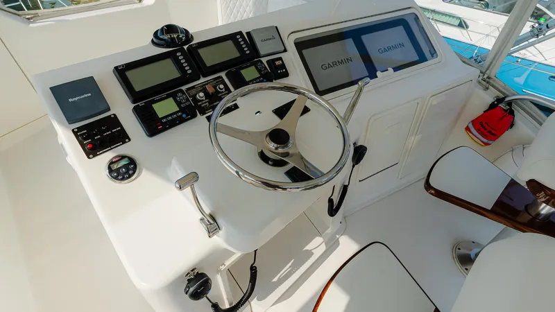 Reelaxation Yacht Photos Pics 