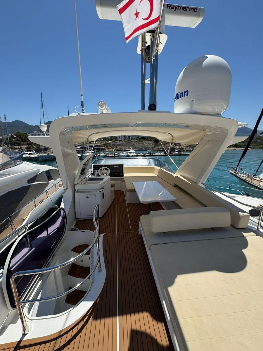 2014 Azimut 54 