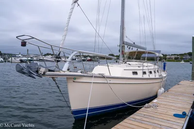 Island Packet Estero