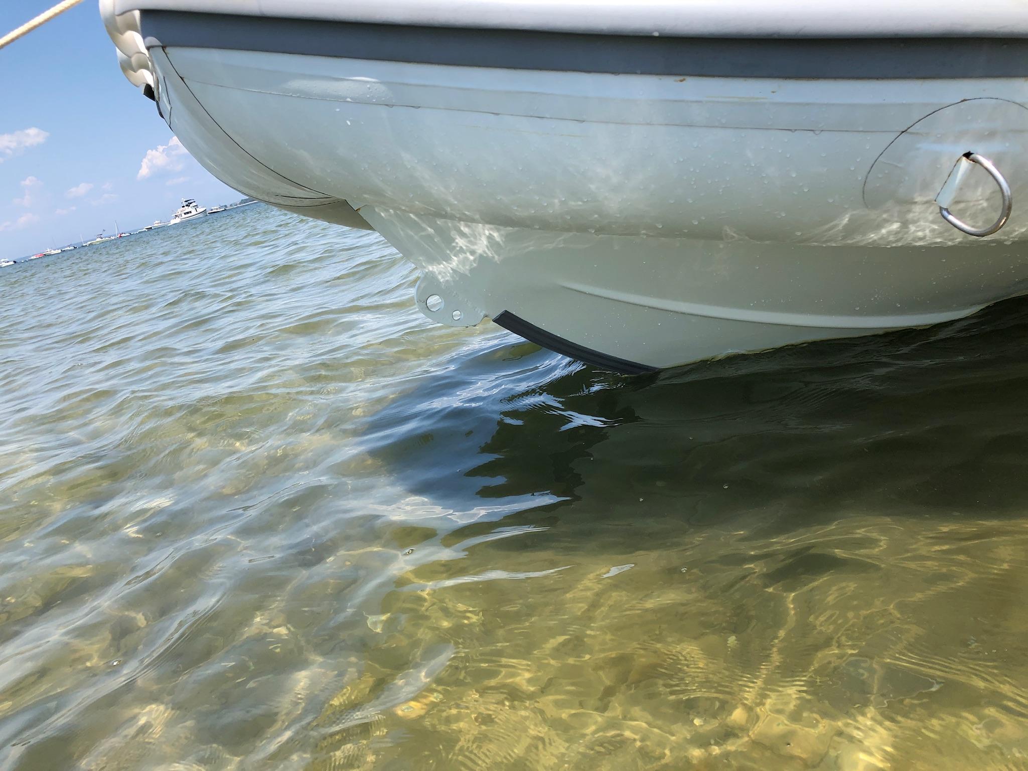 2022 ZAR Mini 13 HDL boat in shallow water.