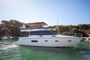 2011 Sealine F42
