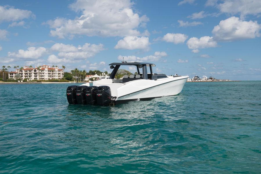 2021 Custom CSR Powerboats V53