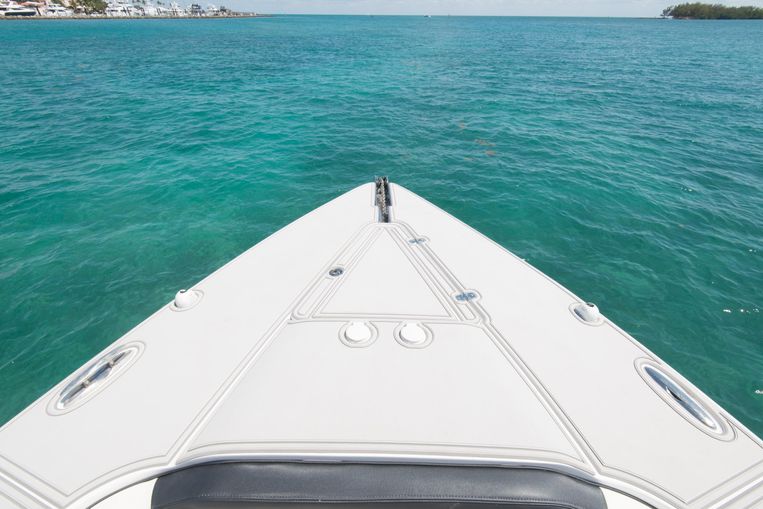 2021-53-custom-csr-powerboats-v53