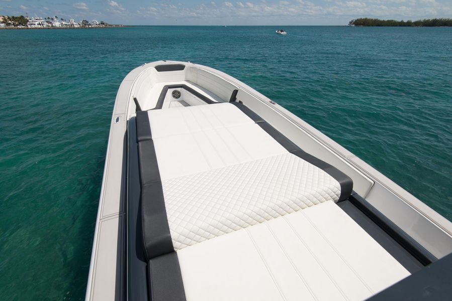2021 Custom CSR Powerboats V53