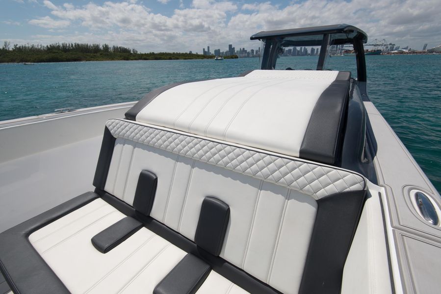 2021 Custom CSR Powerboats V53