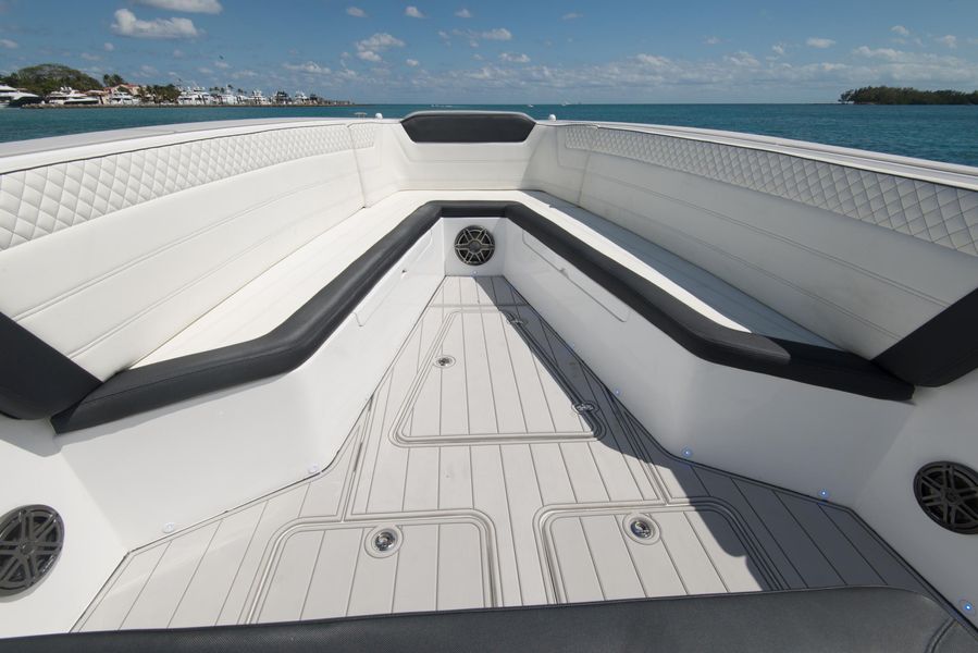 2021 Custom CSR Powerboats V53