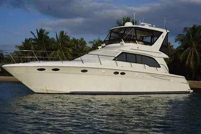 Sea Ray 480 Sedan Bridge