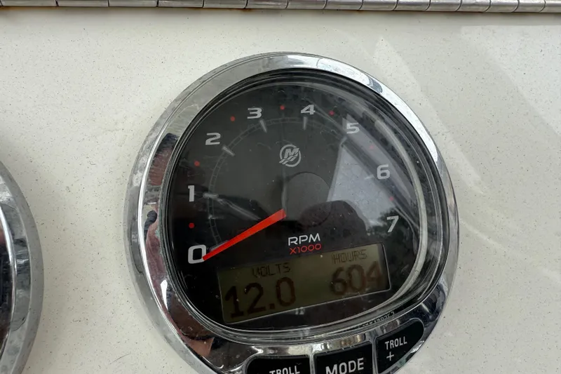  Yacht Photos Pics Close-up of SeaVee 290B 2020 boat tachometer showing 12 volts and 604 hours.