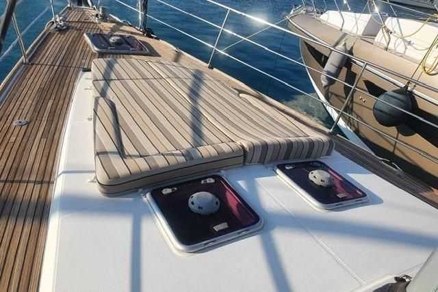 2013 Jeanneau 58 