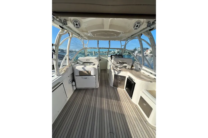  Yacht Photos Pics 2016 Sailfish 325 DC boat interior with spacious deck and modern amenities.