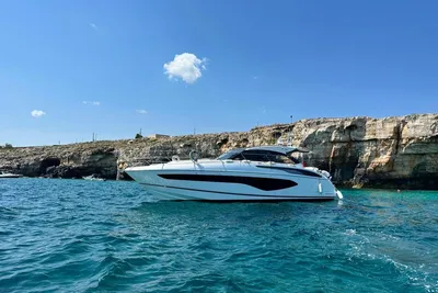 2020 Princess V50