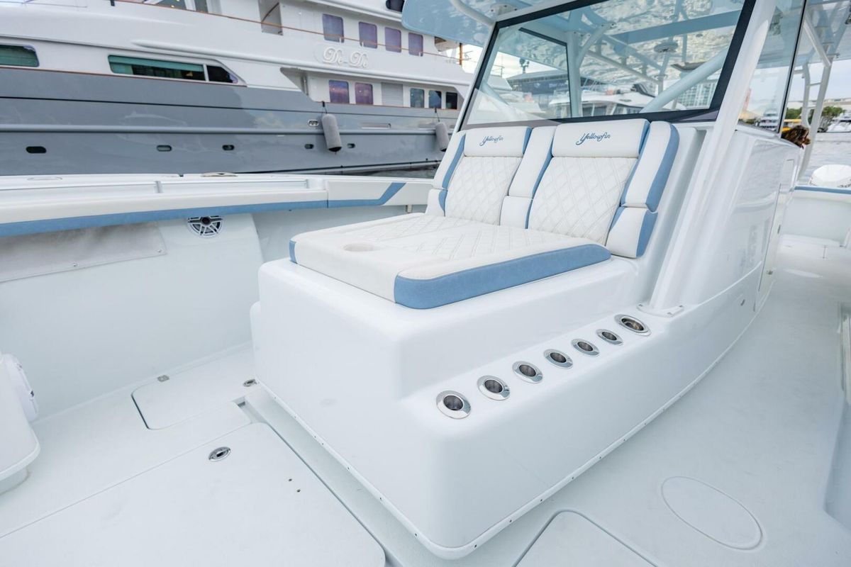 2023 Yellowfin 42 