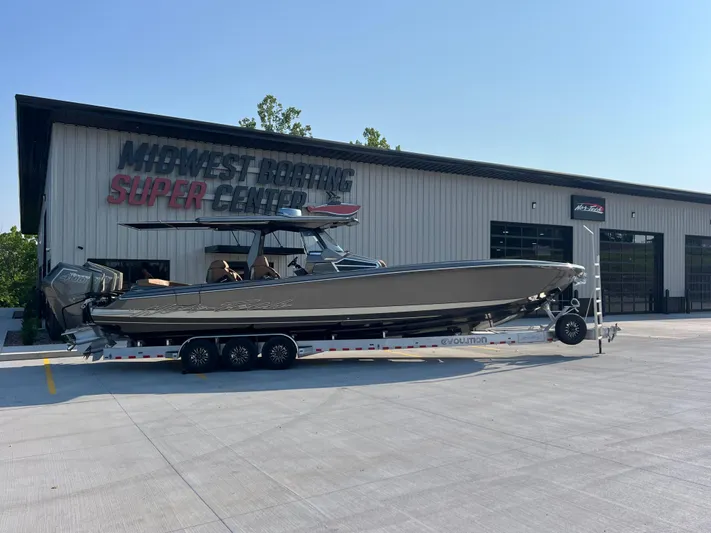  Yacht Photos Pics 2026 Nor-Tech 400 Supersport boat on trailer at Midwest Boating Super Center.