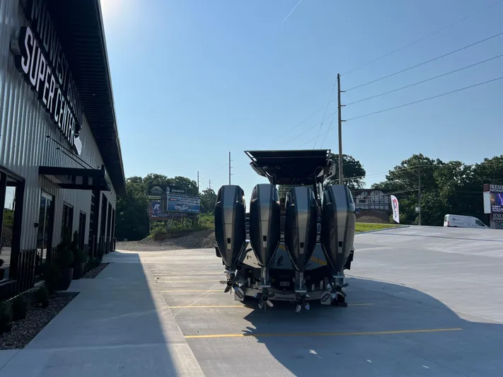  Yacht Photos Pics 2026 Nor-Tech 400 Supersport boat with multiple engines at Midwest Boat Supercenter.