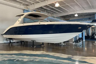 Sea Ray SLX 310 Ouboard
