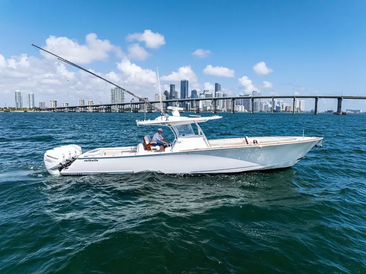 Engine Warranty X Seakeeper Yacht Photos Pics 
