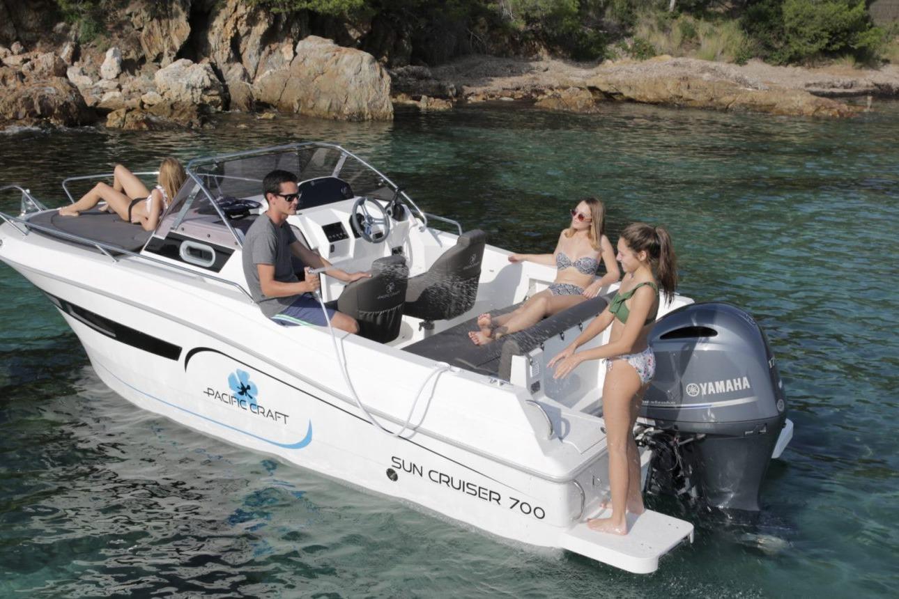 2020 Pacific Craft 700 Sun Cruiser